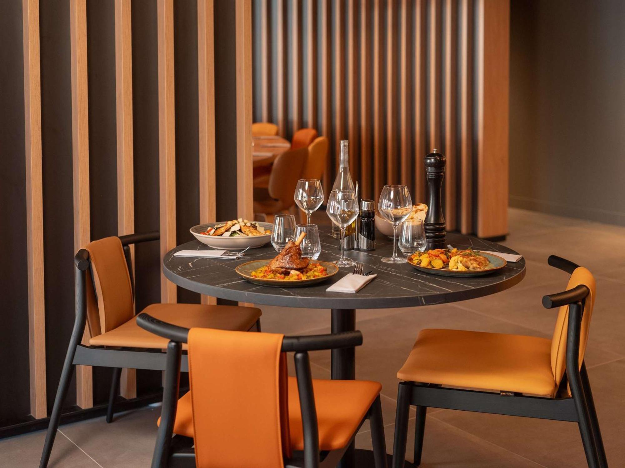 Ibis Styles Fontenay Exterior photo