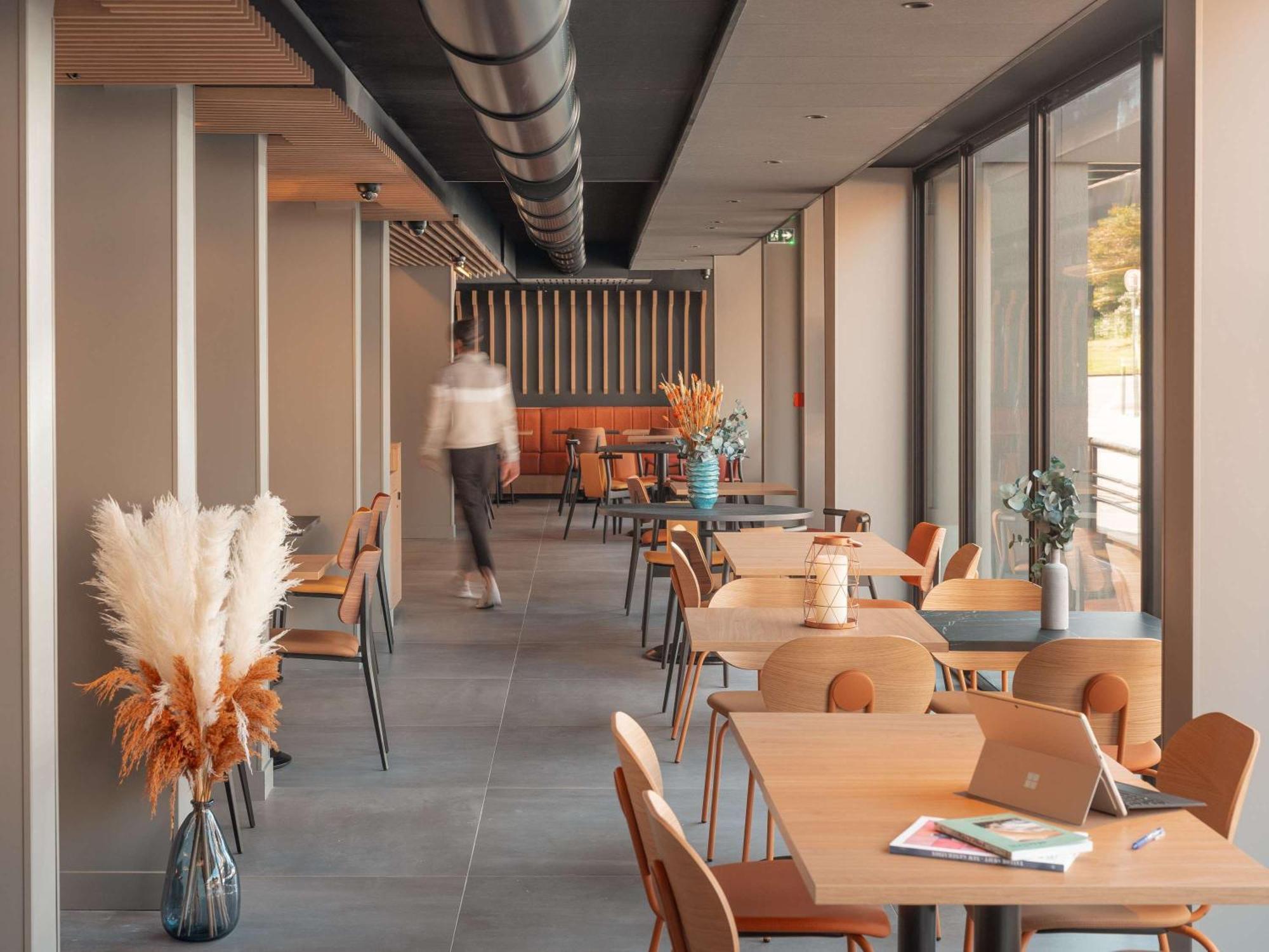 Ibis Styles Fontenay Exterior photo